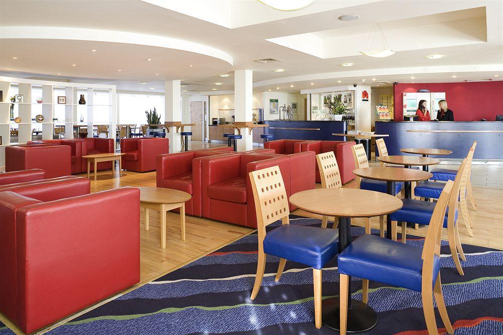 Hotel Ibis Swansea Exterior foto